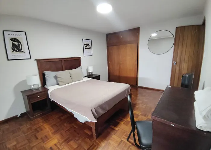 Casa Tigris Pensión *