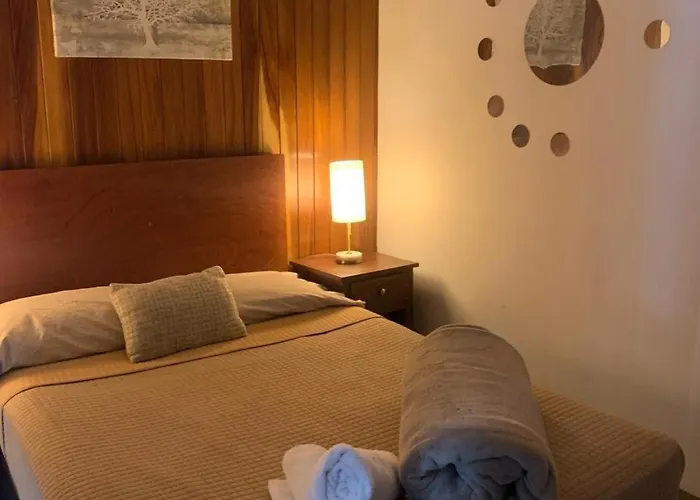 Casa Tigris Pensión *